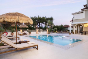 Porta Verde Luxury Residence, By TK Property Management